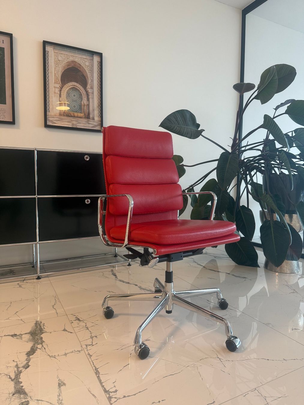 Vitra Sedie: Vitra Eames EA219 Soft Pad Chair – Usato da Oberrieden venduto da Chelios7 1