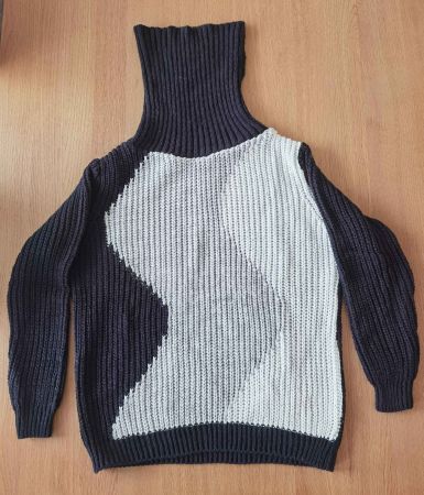 Gestrickter Rollkragenpullover