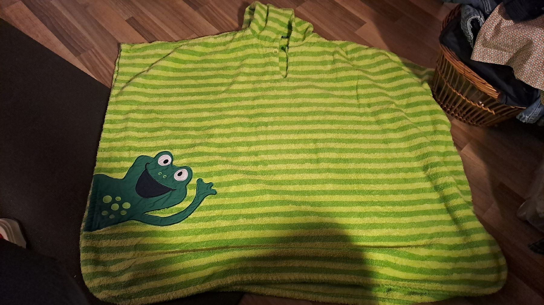 Jako Accappatoi: Badeponcho – Usato da gümmenen venduto da flower124