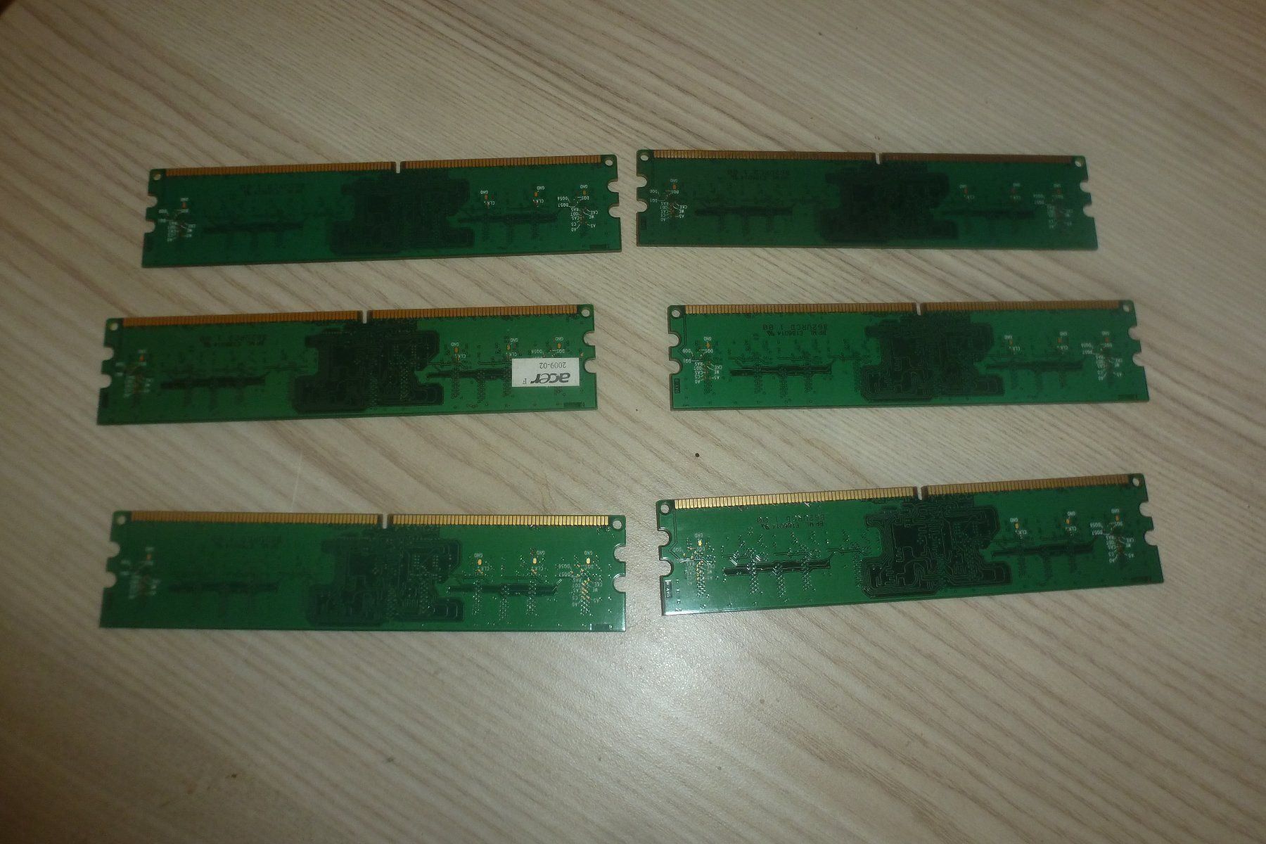 PC: APACER  7 Desktop Computer RAM * 1GB – Usato da Emmen venduto da newcar4you 5