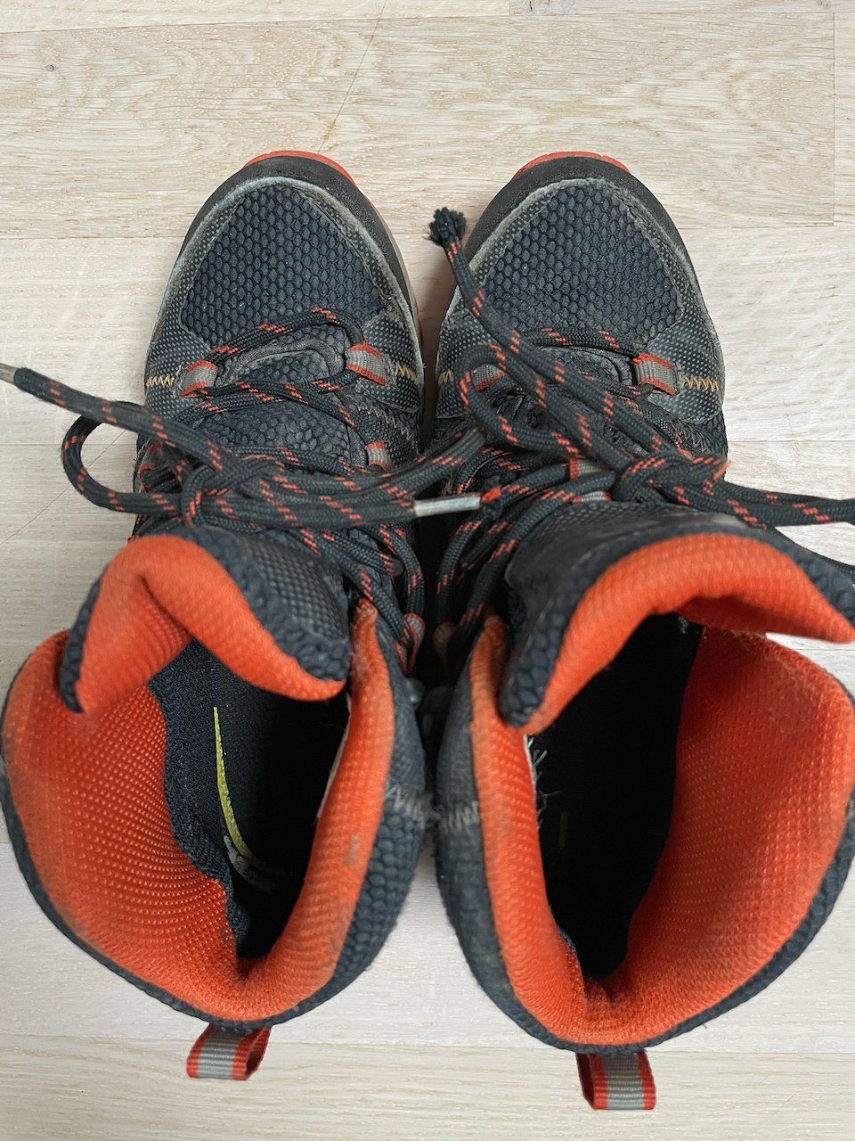 Trevolution Scarpe per ragazzi: Wanderschuhe von Trevolution (Grösse 34) – Usato da Zürich venduto da 0parker0 1