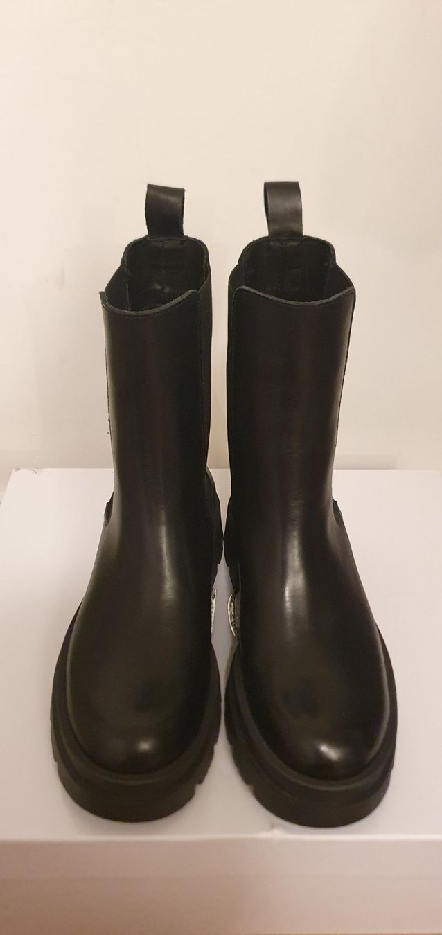 Damenschuhe: Boots Stiefelette NEU schwarz Echtleder Grösse 36 – Neu und originalverpackt aus Stansstad von InStyle8 2