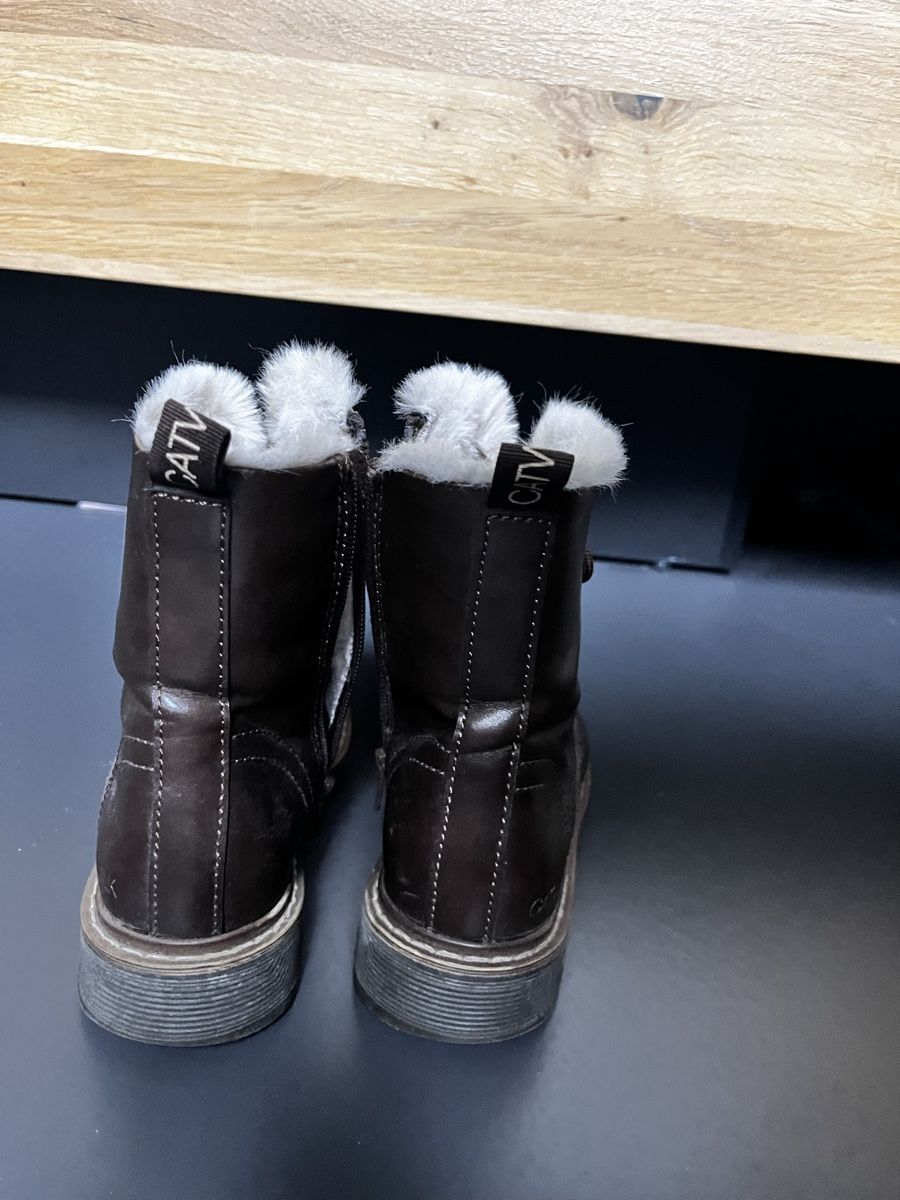 Scarpe da donna:  Stiefel braun mit Warmfutter – Usato da Küssnacht am Rigi venduto da lus_g9xw 4