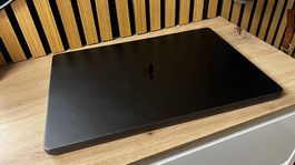 MacBook Pro M3 Pro 18GB 16" neuwertig