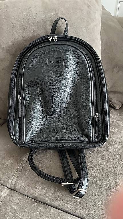 Zaini: Rucksack Maestro schwarz Leder – Usato da Düdingen venduto da Tibi1966 1