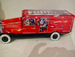 CAMION DE POMPIER LAKERLI HUUS