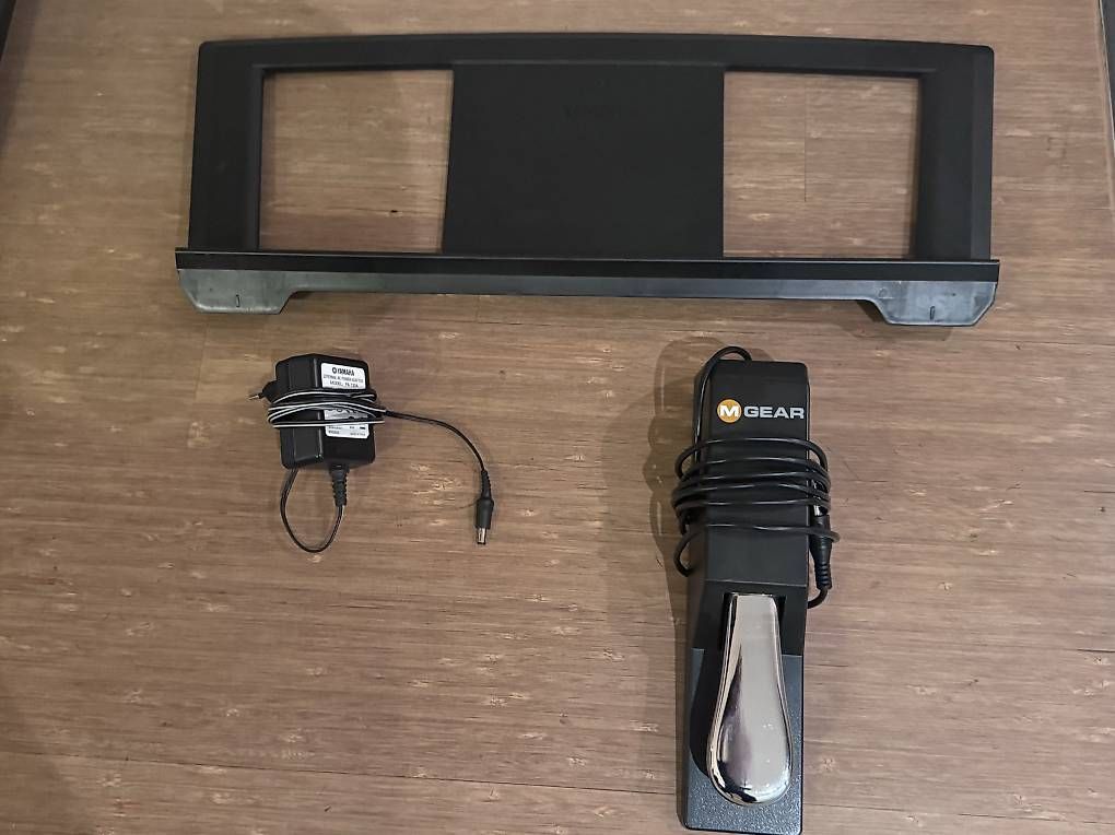 Musikinstrumente: Yamaha PSR-E423 Keyboard – Gebraucht aus Reinach BL von Enodel 3