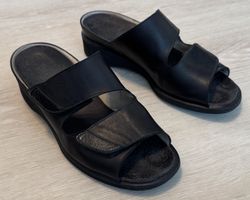 Damen-Haus/Komfortschuhe Grösse 37