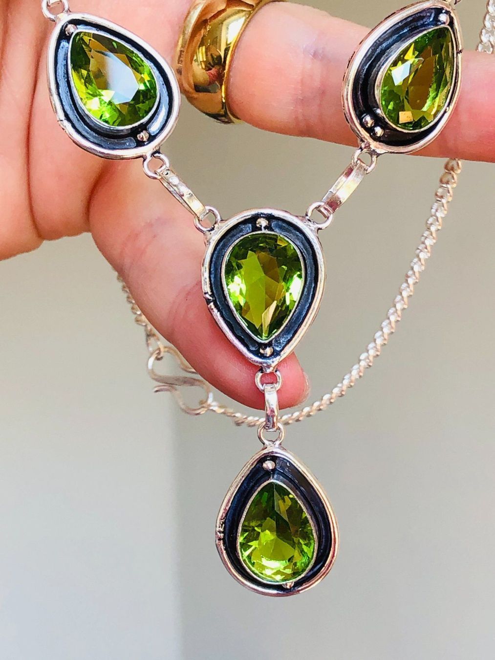 Catenine: PERIDOT – Nuovo e nell'imballaggio originale da Genève venduto da AGBERG 2