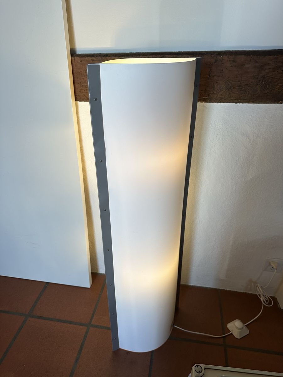 Lampade: Designerlampe Slamp Shape Kollektion weiss – Usato da Gossau ZH venduto da Foto-Brocki 1