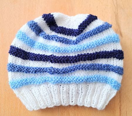 Handgestrickte Baby-Mütze - 50/56  Neu!!!