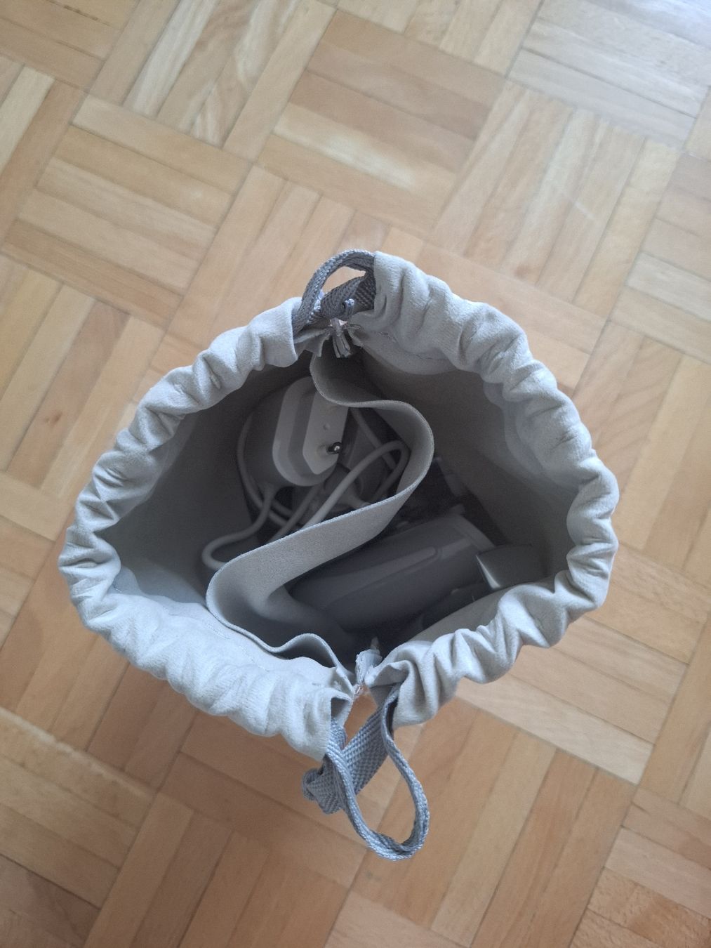 Braun Epilatori: Braun Silk-épil 9 & Bikini Styler – Nuovo (secondo la descrizione) da Luzern venduto da naira1213 6