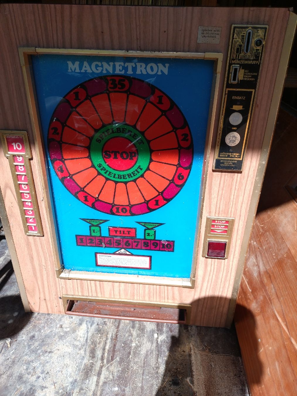 Slot Machine: spielautomat – Difettoso da Berlingen venduto da Hampison