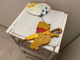 Süsser Winnie Pooh Holz Deko fürs Kinderzimmer