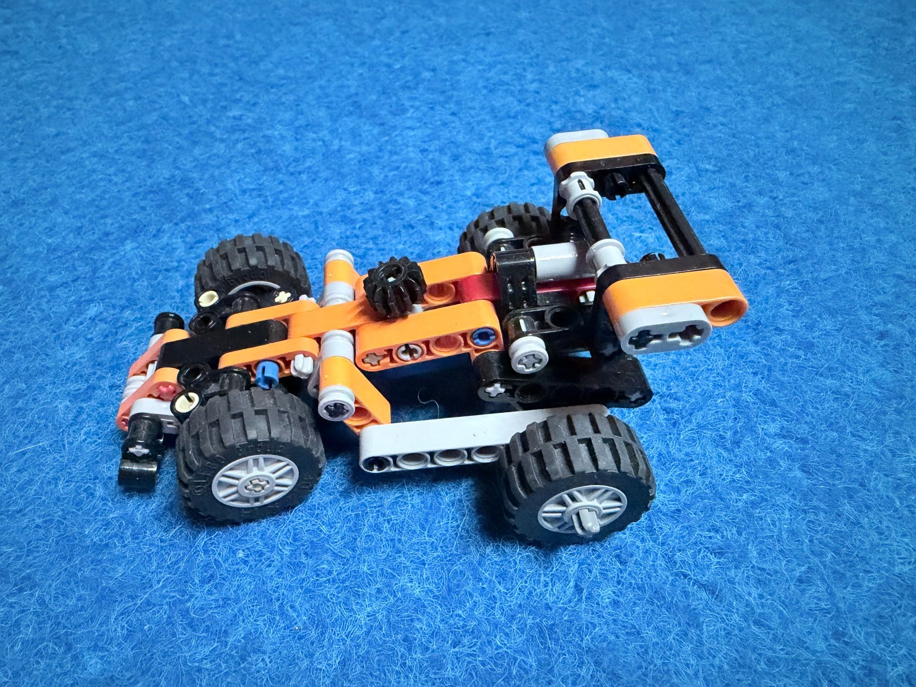 Lego Giocattoli: LEGO 9390 mini Rennwagen – Usato da Emmenbrücke venduto da Pplotter