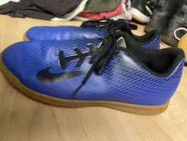 Nike Hallenschuhe, Fussballschuhe, Top Zustand, Gr. 38,5