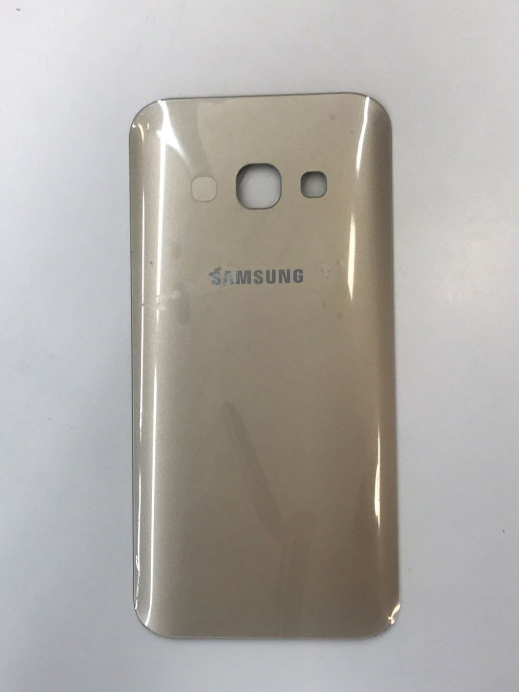 Samsung Handys / Smartphones: Samsung Galaxy A3 2017 Akkudeckel Gold – Neu und originalverpackt aus bern von reptechnic