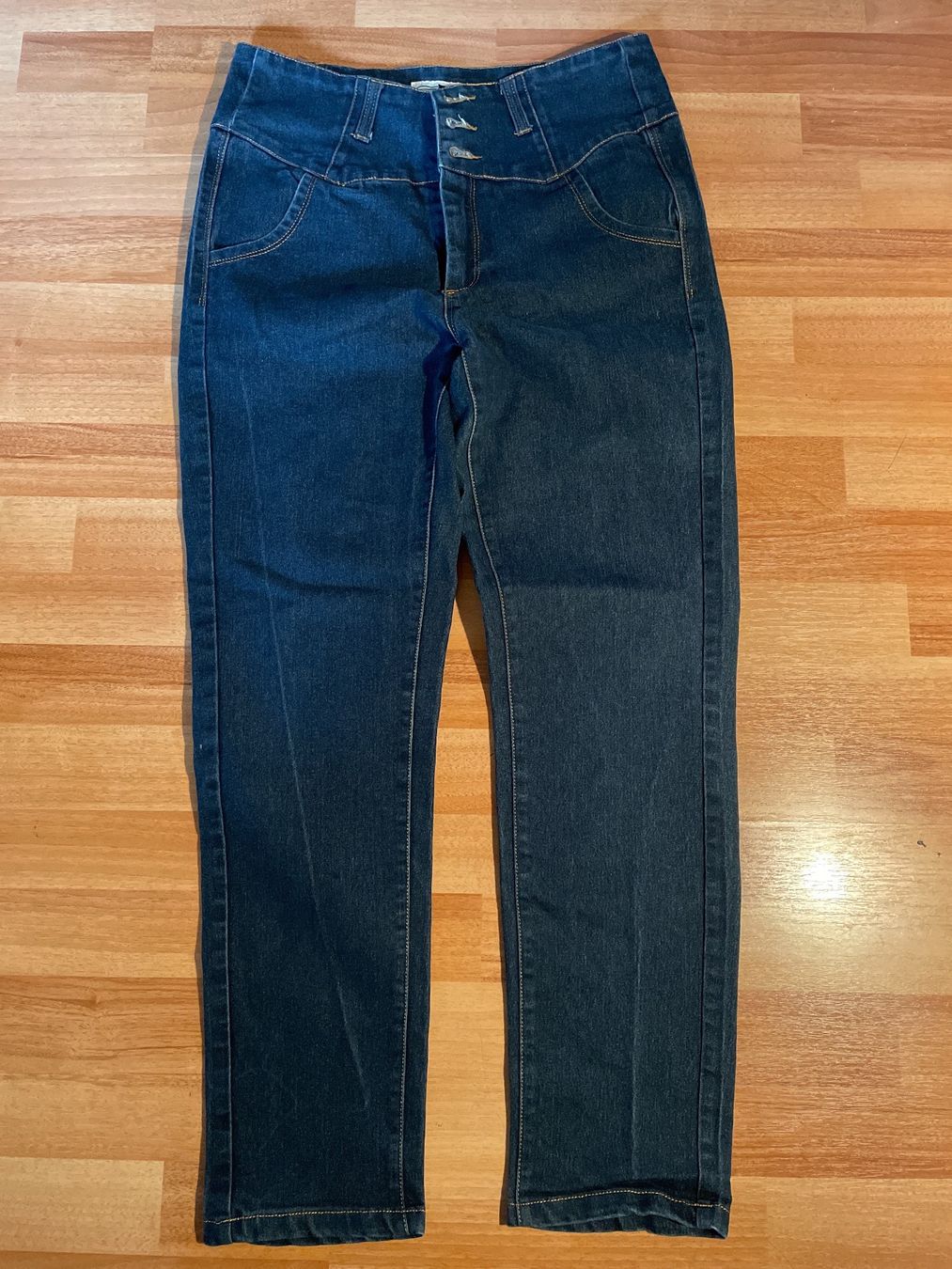 Pantaloni: Hose Collektif Gr. L – Usato da St.Gallen venduto da maierm01