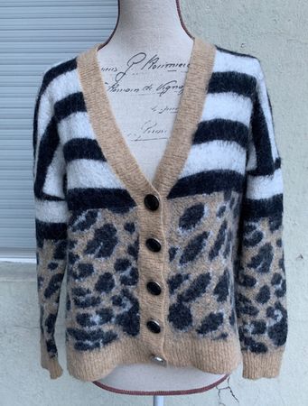 Superbe jaquette cardigan court GUESS 31%laine 7%alpaca t.S