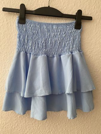 verspielter Minirock  in Gr. S (34/36) *NEU*