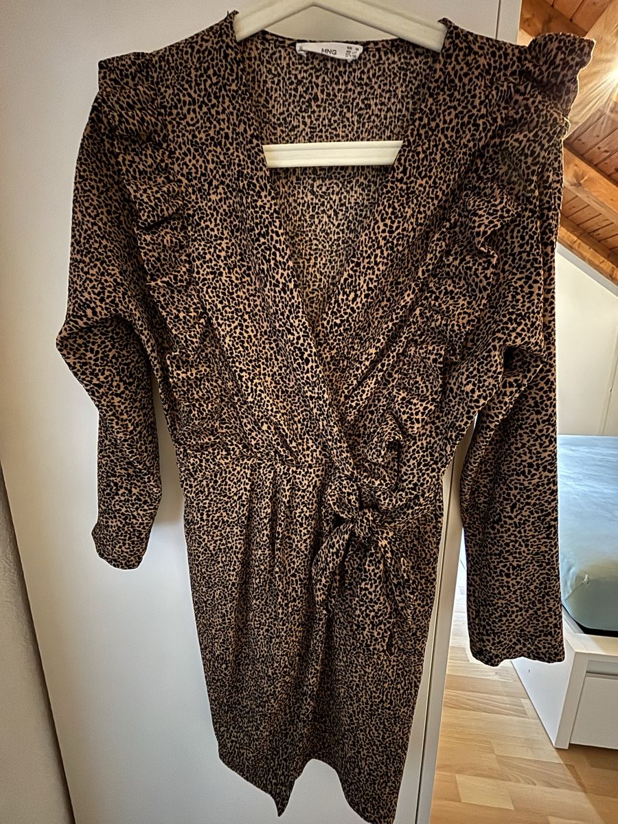 Mango Vestiti: Mango Kleid, Leo-Muster, Grösse XS – Usato da Dielsdorf venduto da zumba93