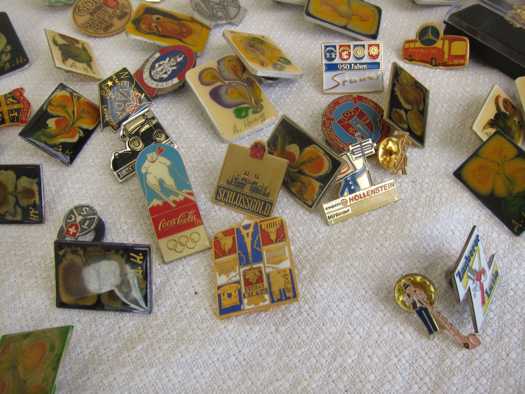 Placchette & Badge: Anstecker Pins Buttons diverses – Usato da Regensdorf venduto da Eri8057 8
