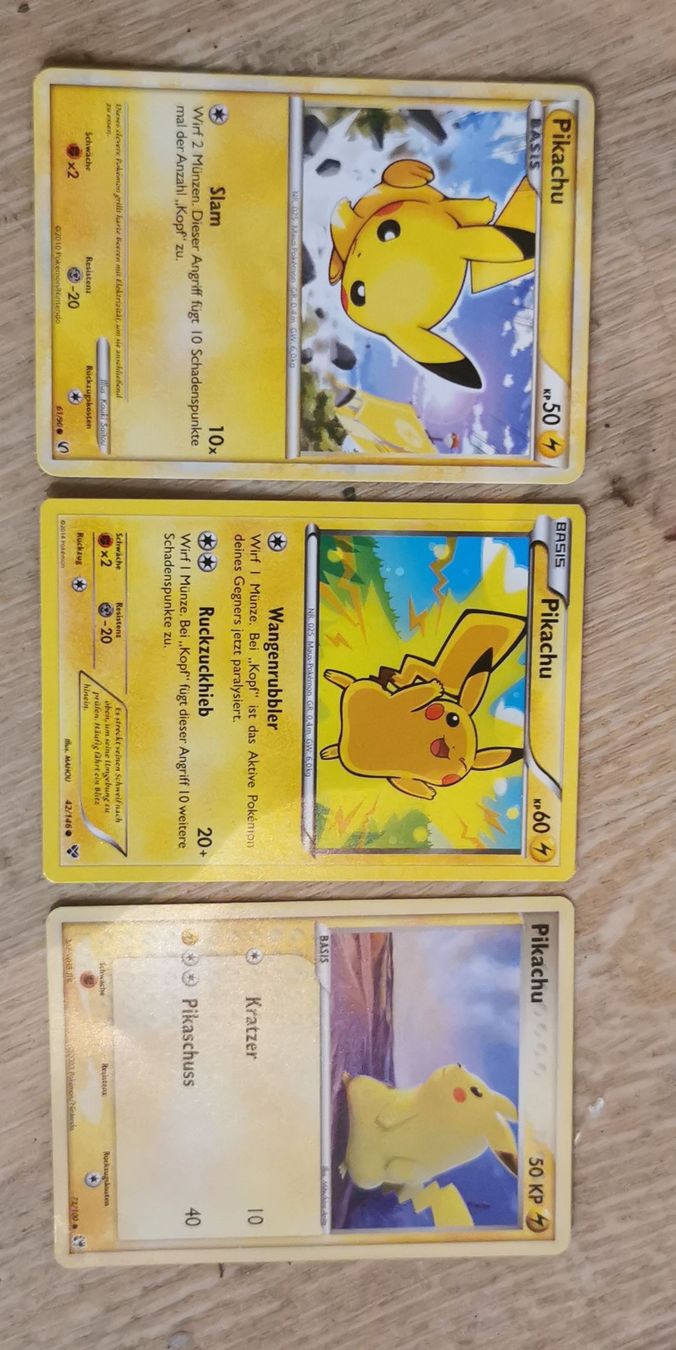 Pokémon Sammelbilder & Trading cards: 3x Pikachu Sammelkarten – Neu (gemäss Beschreibung) aus Laufen von Daraja
