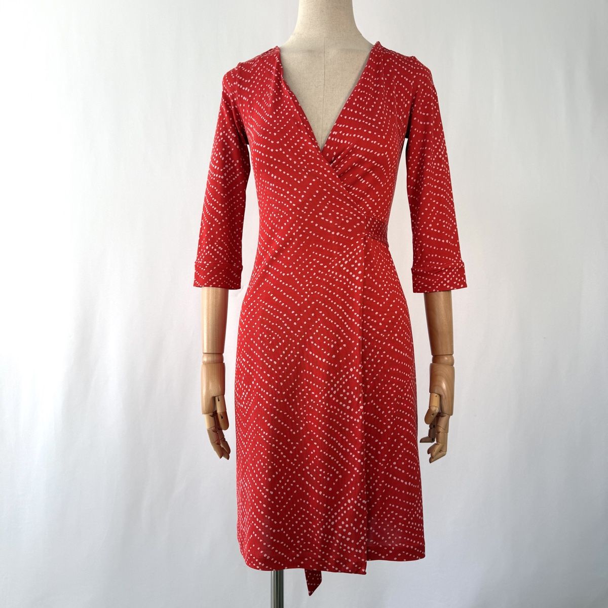 Diane von Furstenberg Vestiti: DIANE von FURSTENBERG Silk Dress – Nuovo (secondo la descrizione) da Emmen venduto da Nightingale_2022