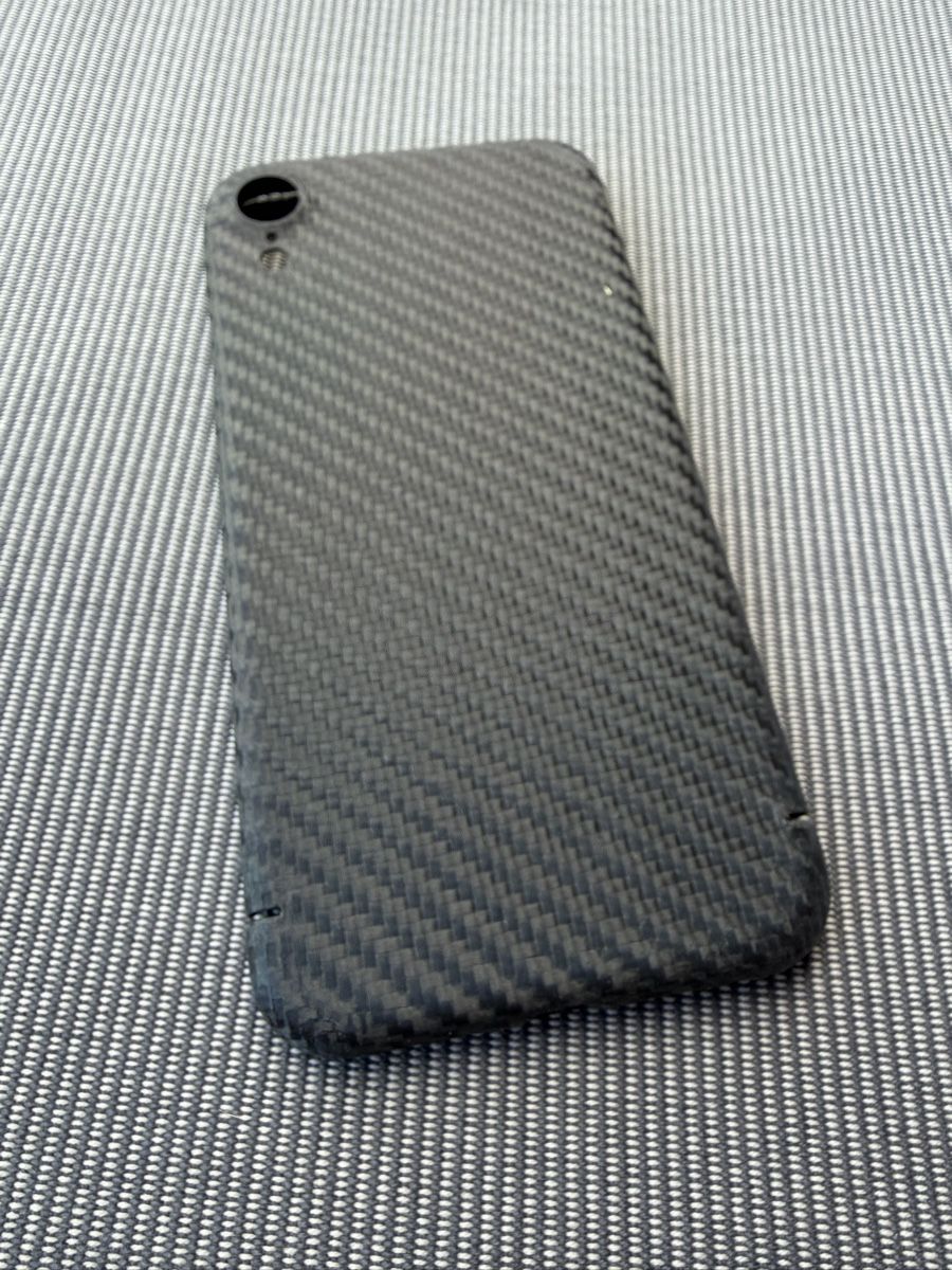 Apple Cover & Protezioni schermo: iPhone Carbon Hülle von Nevox – Usato da Horw venduto da nightwalker3 4