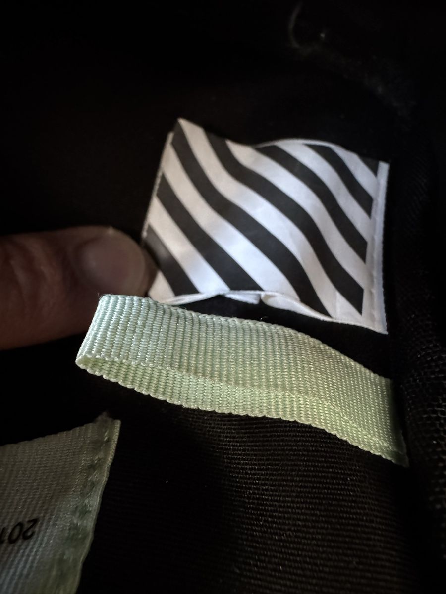 Off-White Taschen: Off-white Virgil Abloh Camera Bag crossbody tasche – Gebraucht aus Rapperswil SG von pli_fz9r 6