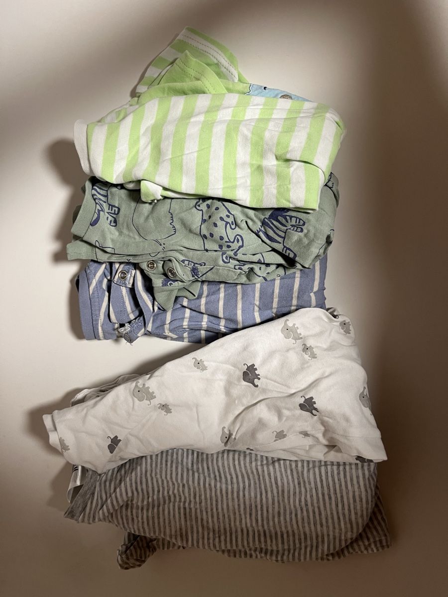 Lotti & Set di vestiti: Grosses Kleiderpacket Grösse 68 Sommer – Usato da Zuckenriet venduto da ca_ac 2