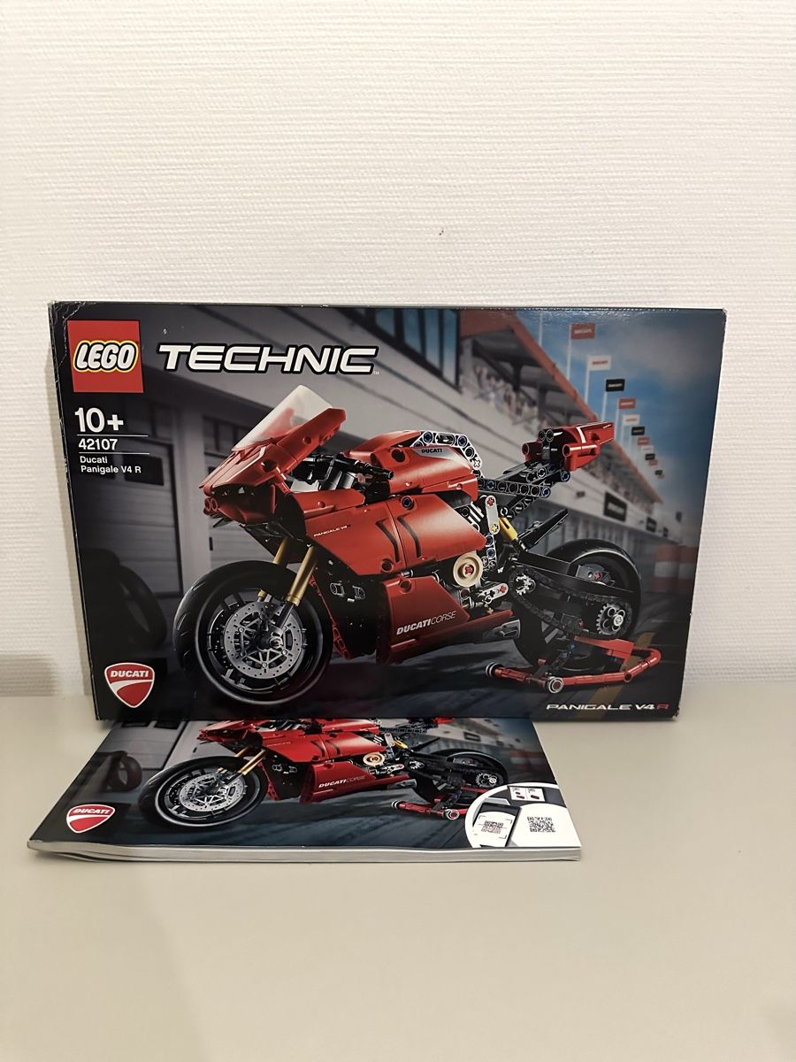 Lego Kit di costruzioni: Lego Technic 42107 Ducati Panigale V4 R – Usato da Zürich venduto da luh_nyr7