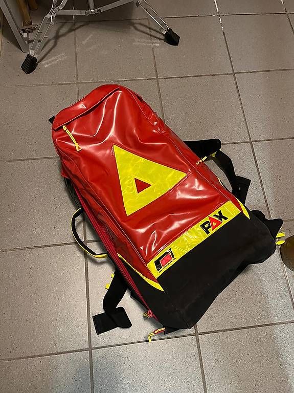 Rucksäcke: Notfallrucksack Bergwacht L Pax – Gebraucht aus Steffisburg von Maximalregional 1