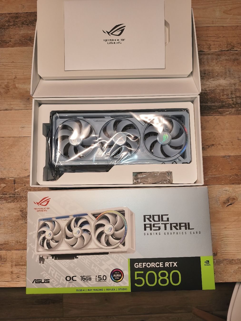 Asus Grafikkarten: RTX 5080 ASUS ROG Astral GeForce OC – Neu und originalverpackt aus Romont FR von jot_nq77Lux 1