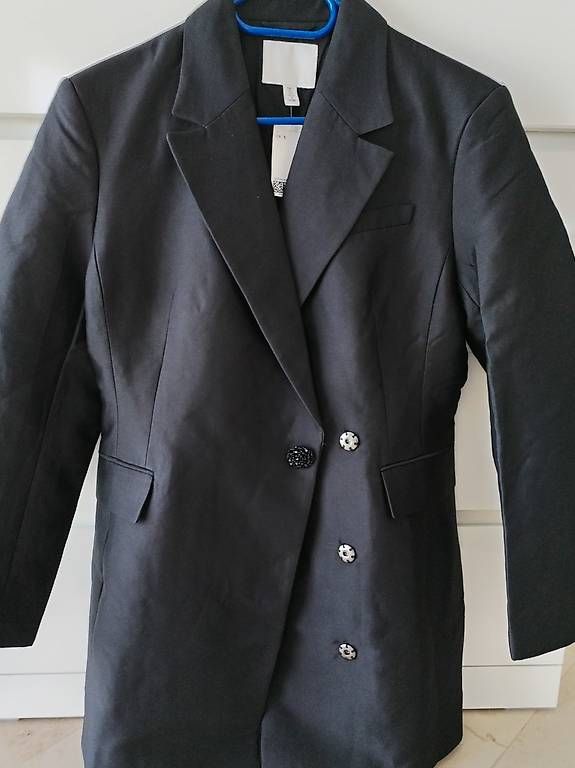 Giacche: Neuer Blazer von H&M – Usato da Sursee venduto da Cynthia7889 2