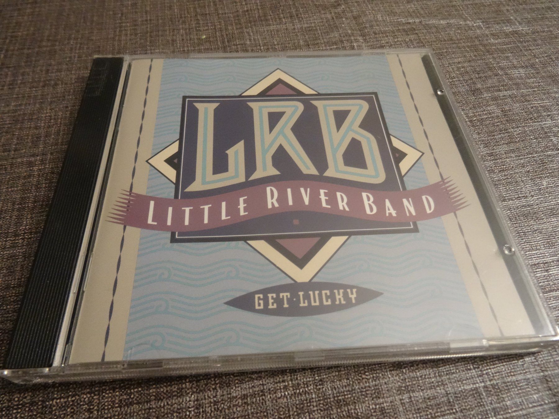 CD: Little River Band - Get Lucky CD – Usato da Olten venduto da Disc-Ausverkauf