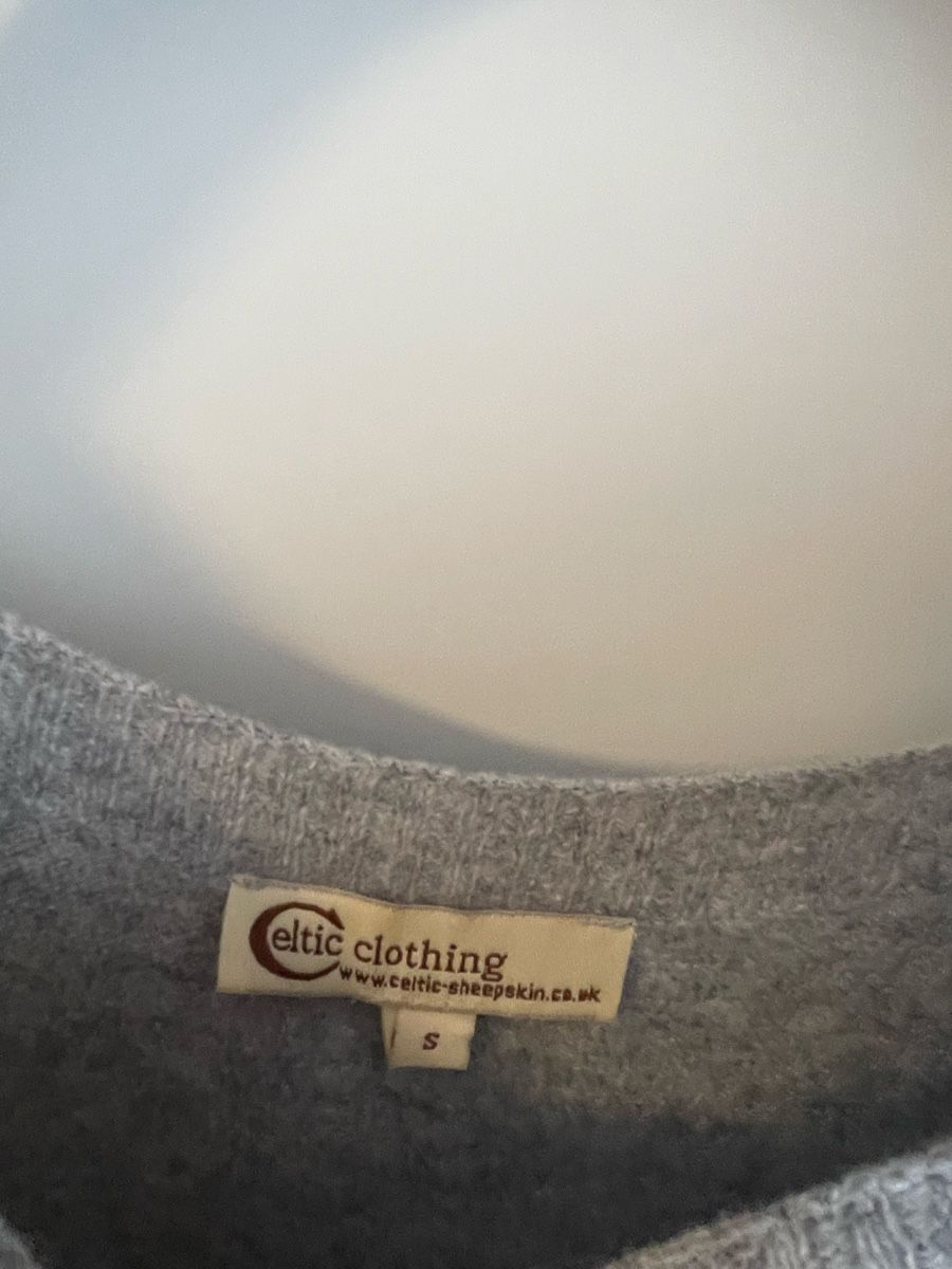 Kleider: Wolle 100% Kleid  – Gebraucht aus Dübendorf von olh_rs5r 1