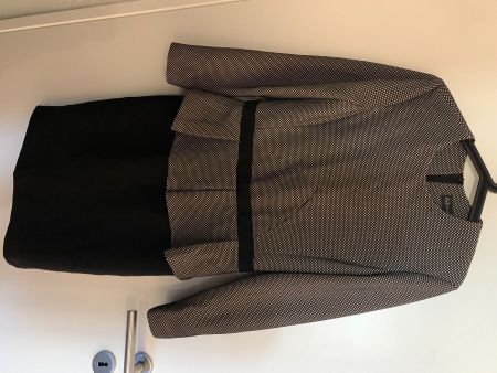 NEW Formal business dress