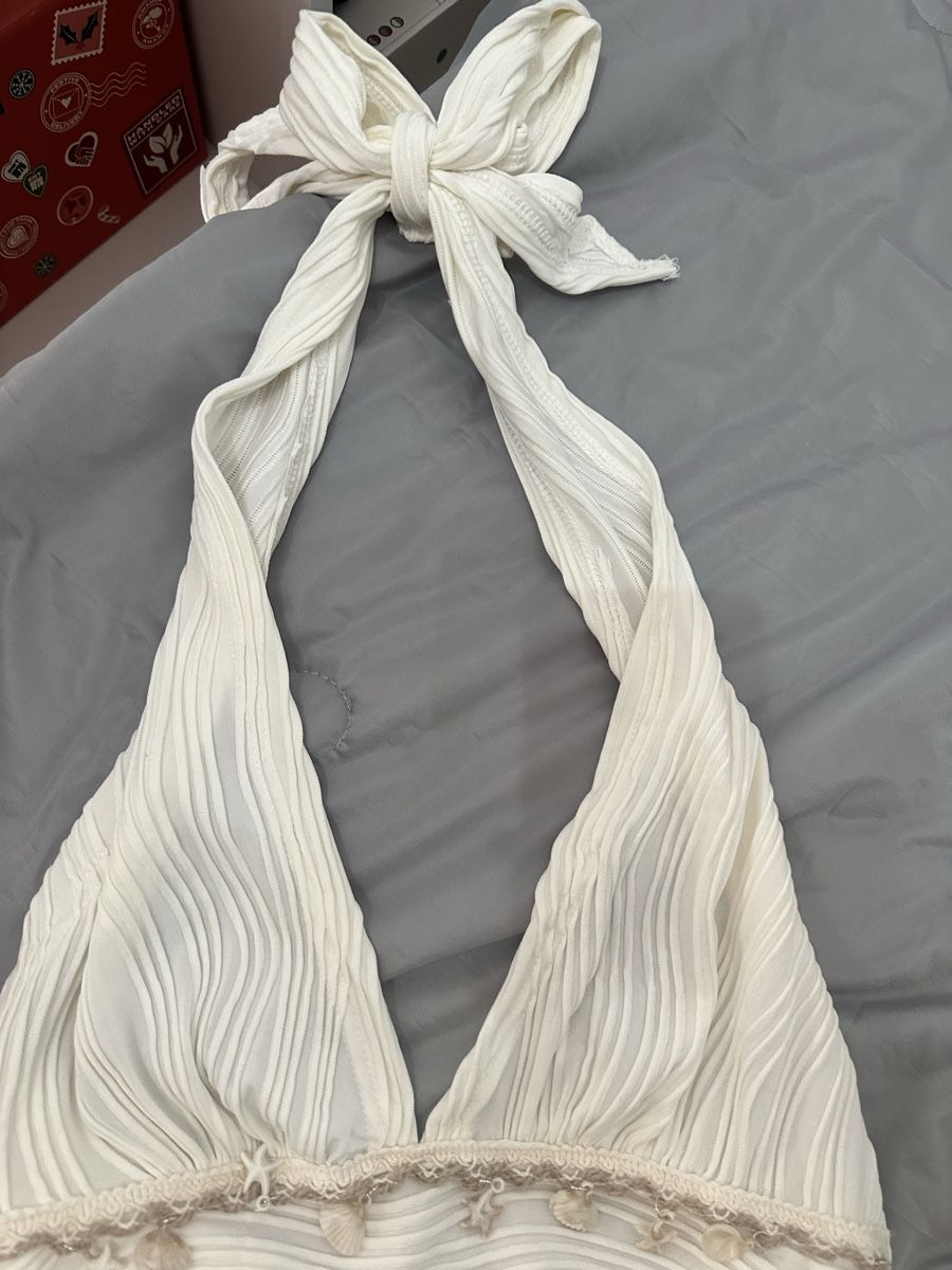 Shein Vestiti: Weisses Neckholder-Kleid mit Muscheldetails – Nuovo (secondo la descrizione) da Rhäzüns venduto da romina._gr 2