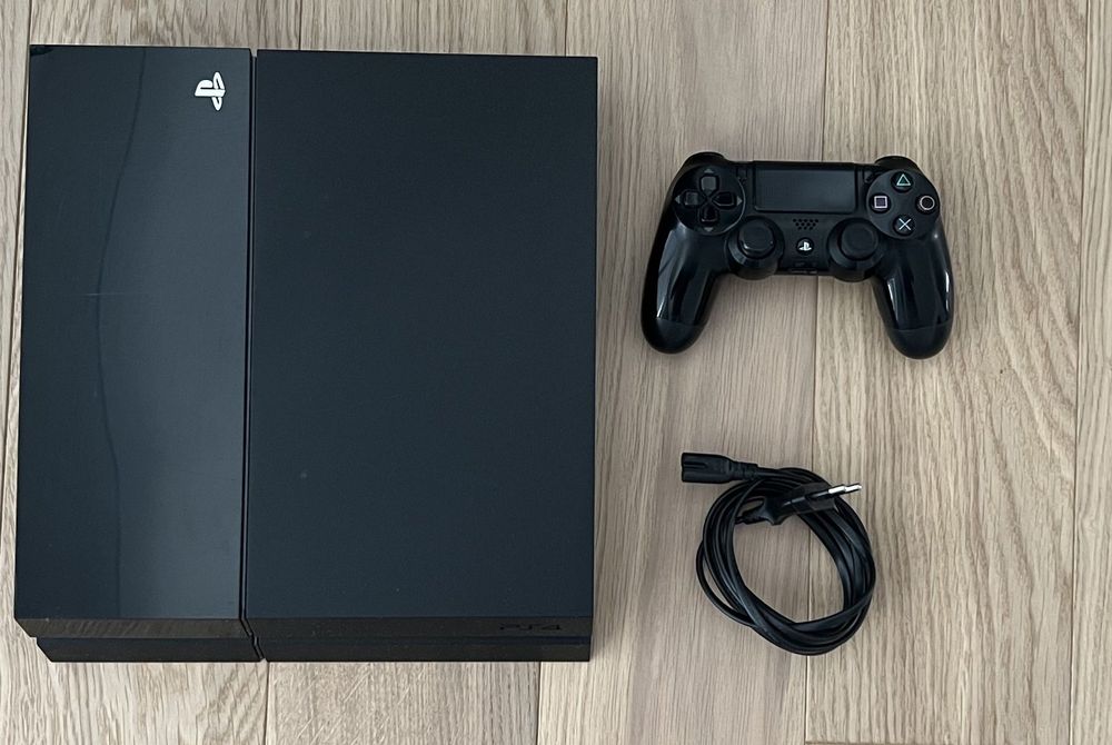 PlayStation 4 (500 GB) | Kaufen auf Ricardo