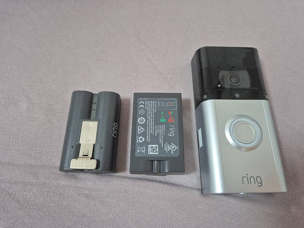 Sistemi d'allarme: Ring Doorbell 3 Plus incl. 2 Akkus – Usato da Glis venduto da Lackyluke
