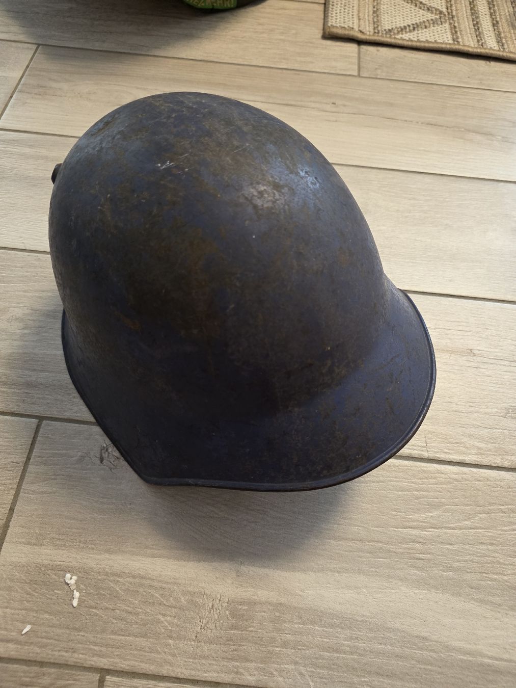 Uniformi & Effetti personali: Stahlhelm Militär Armee Helm – Usato da Dorf venduto da Echo_Elements 2