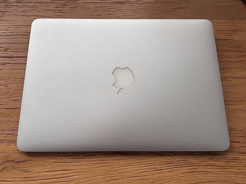 Notebooks: MacBook Air 13, macOS Big Sur, clavier QWERTY+russe – Gebraucht aus La Chaux-de-Fonds von baz_sl5w