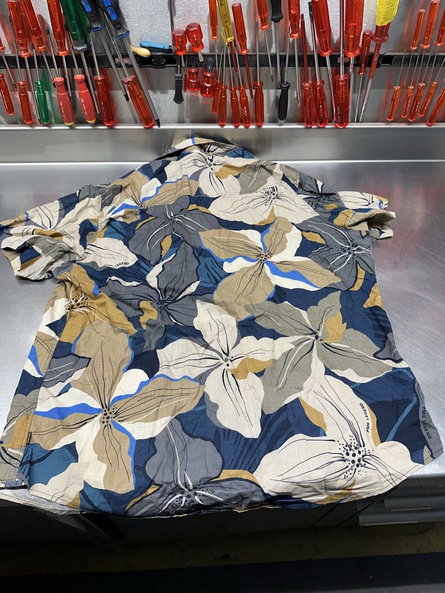 PME Legend T-shirts: Kurzarmhemd PME Legend Blumenmuster – D'occasion à Schwende par weesli 5