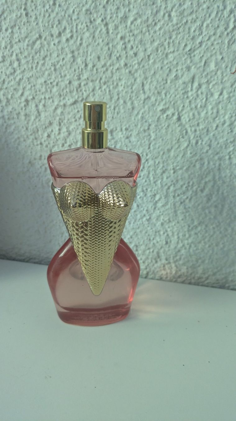 Jean Paul Gaultier Parfums & Eau de Toilette: Original 200 ml Jean Paul Gaultier Divine Coture – D'occasion à Zollikofen par shm_2fmc 1