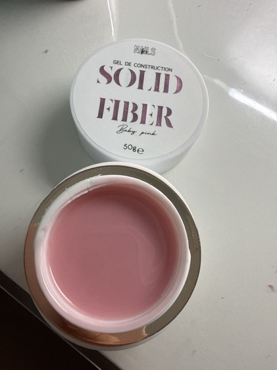 Unghie finte: Gel UV  – Nuovo (secondo la descrizione) da Ursy venduto da noemie.adt