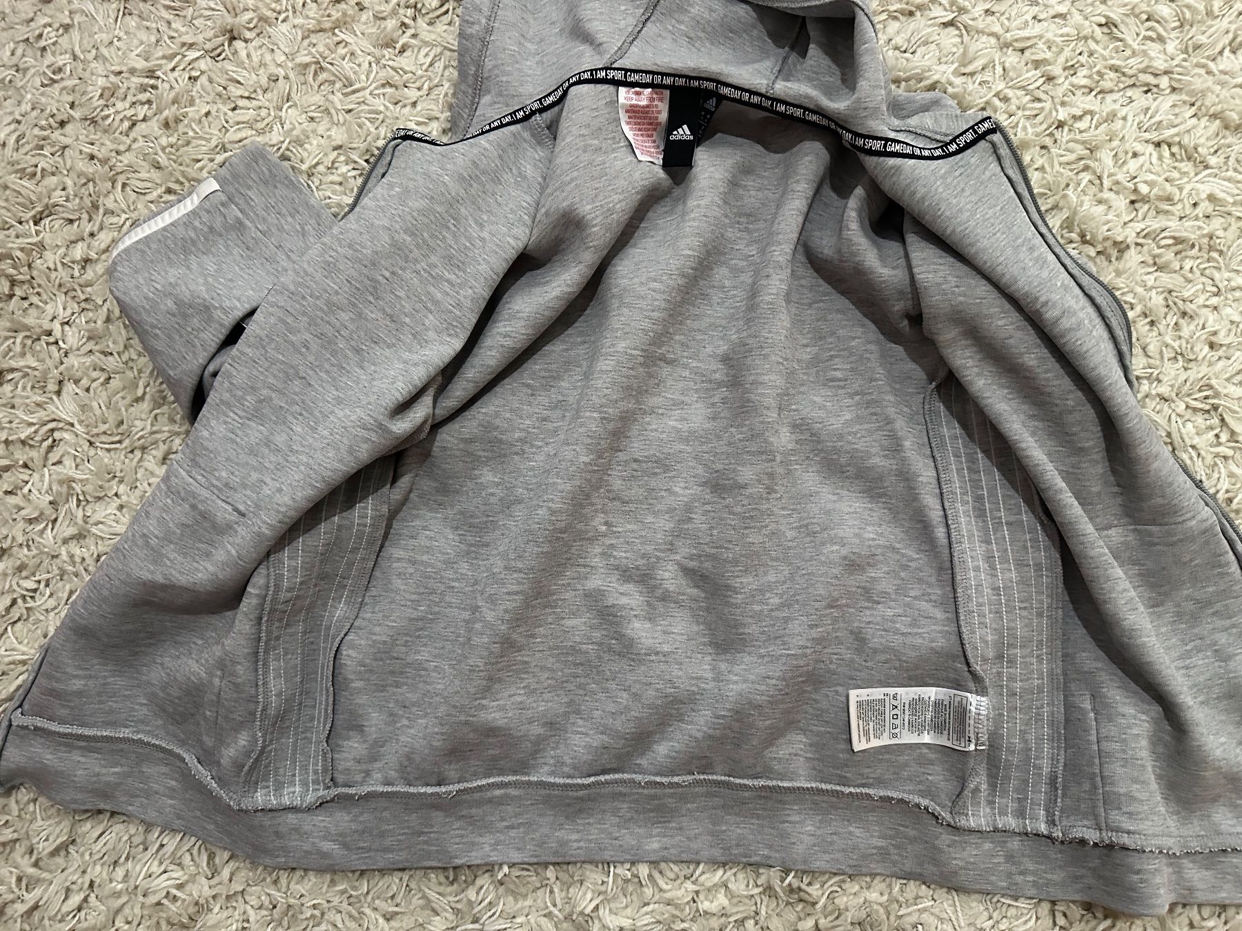 Adidas Pulls et sweat-shirts: Adidas Pullover Gr.152 – D'occasion à Bern par BrandVilla 3