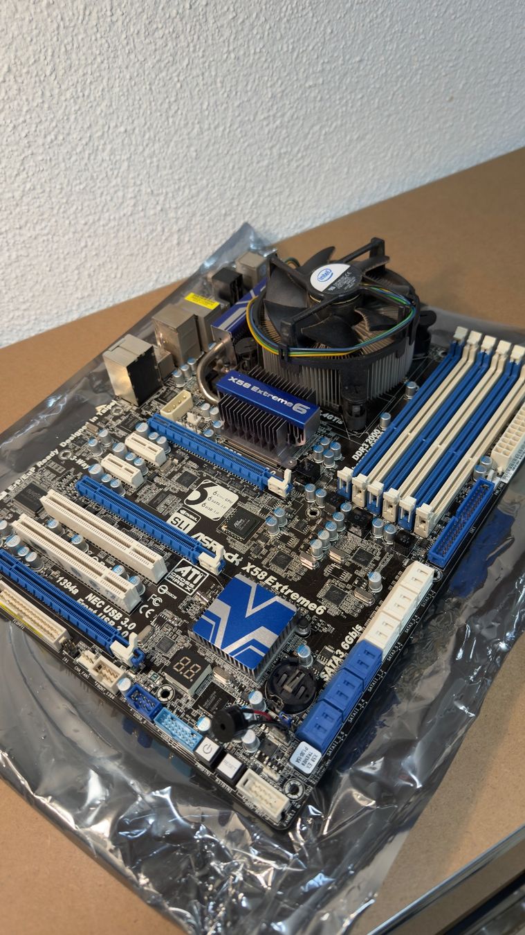 Asrock Schede madri: Mainboard ASRock x58 Extreme 6 – Usato da Schlieren venduto da rat_lq6b