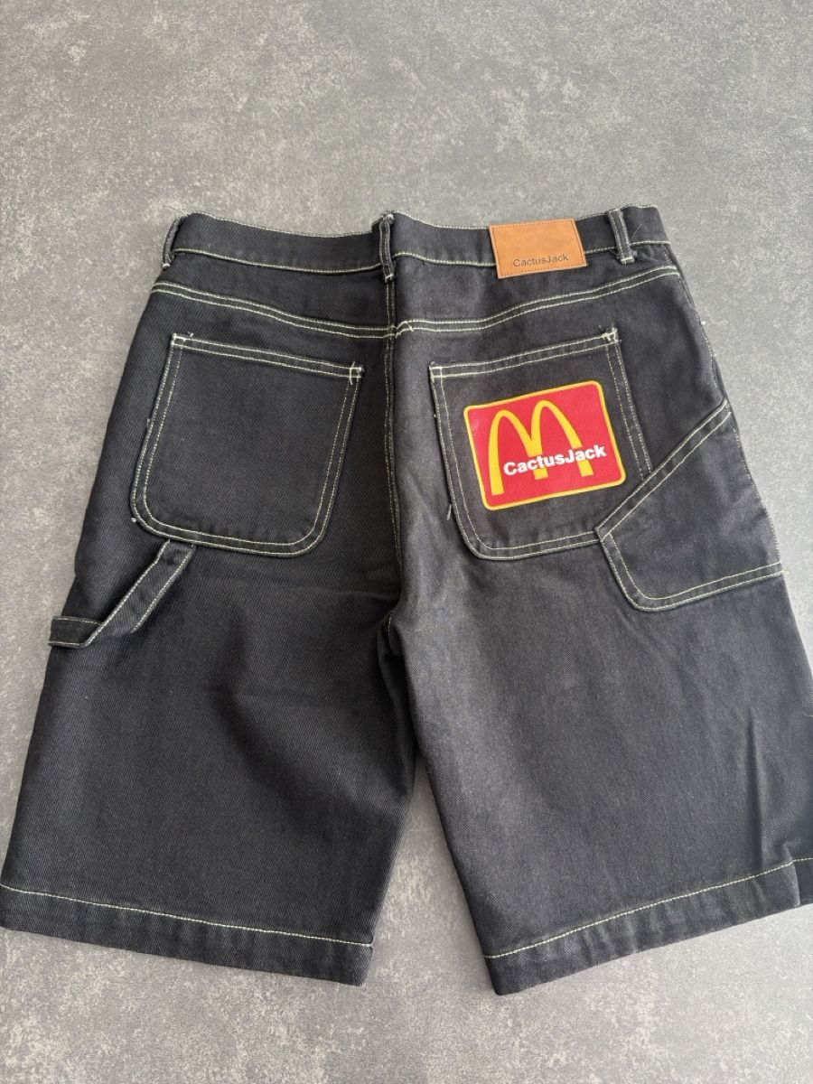 Jeans: Mc Shorts (M) – Nuovo e nell'imballaggio originale da Kriens venduto da AA.RR 1