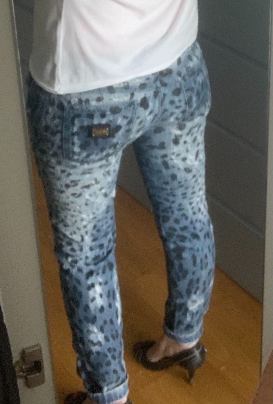 Dolce & Gabbana Jeans: Luxus: Dolce & Gabbana blaue Leo Jeans – Gebraucht aus Kreuzlingen von shopaholicatheart_3 3